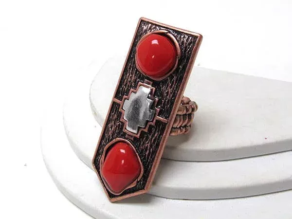 ( R451 ) RECTANGLE POINT END AZTECA PATERN RING